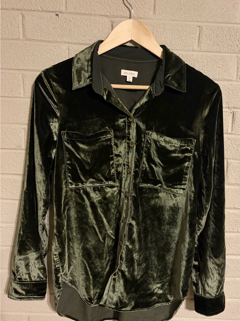 Anthropologie Pilcro Hadley Relaxed Velvet Buttondown Shirt in Dark Olive Green